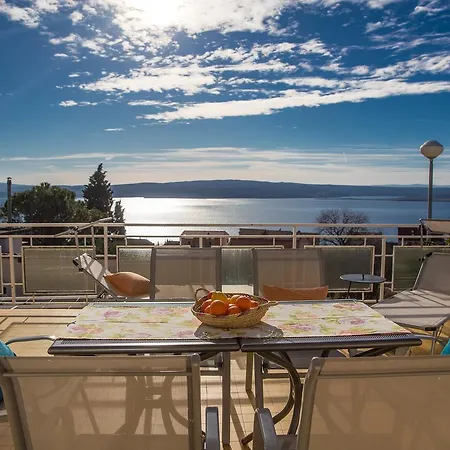 Valentino * دْغاماي