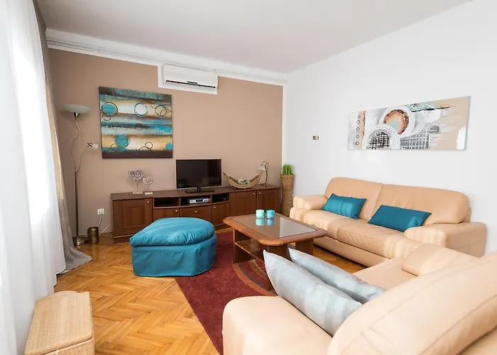 Valentino アパート